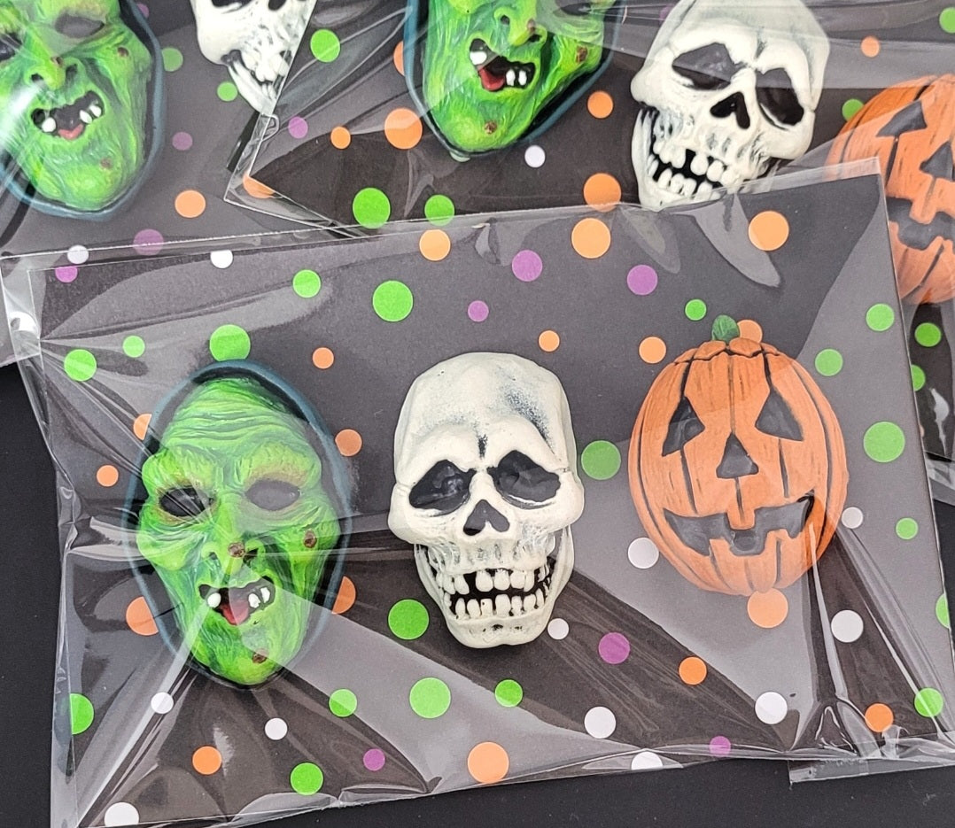 Masked Trick or Treater Magnet Set